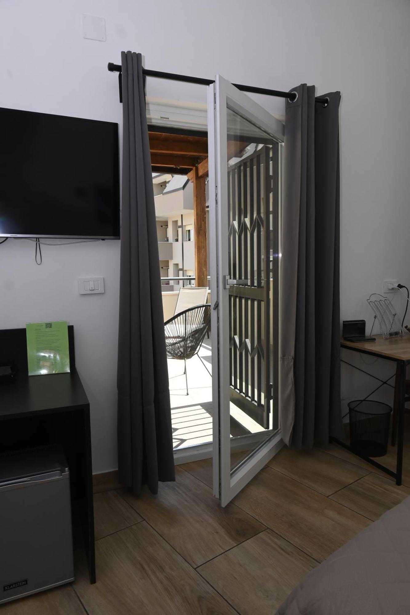 Zeta Rooms Καζέρτα Εξωτερικό φωτογραφία